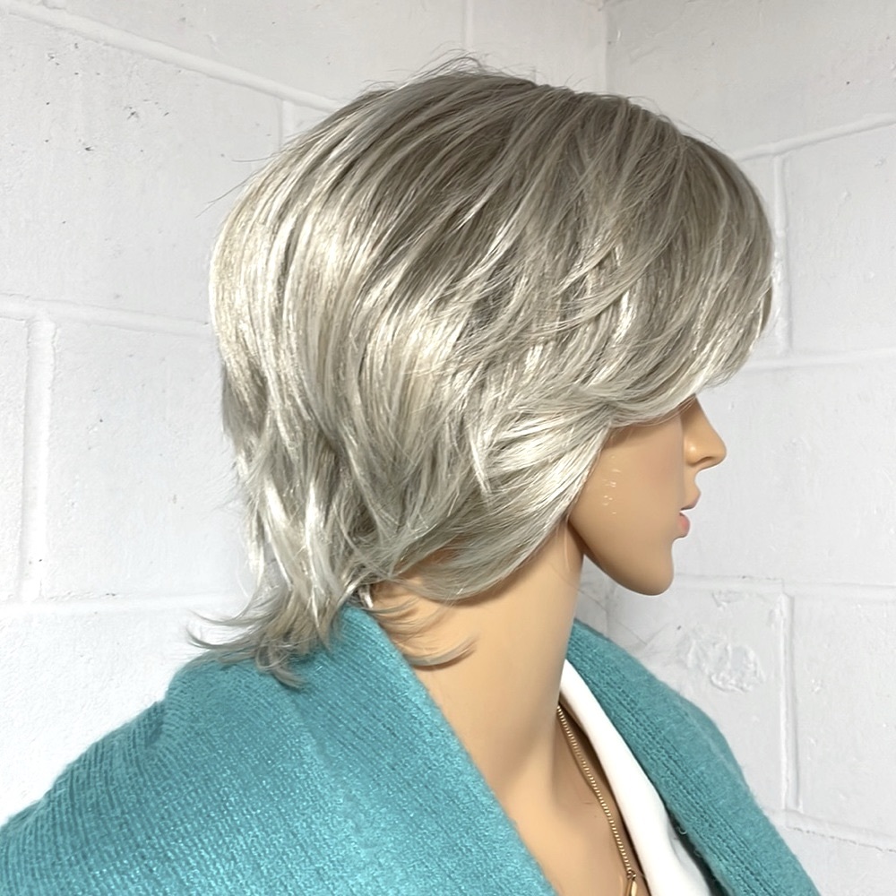 NWT platinum blonde silverwhite grey blonde wig short 9” shaggy layers men’s wig - Picture 9 of 13